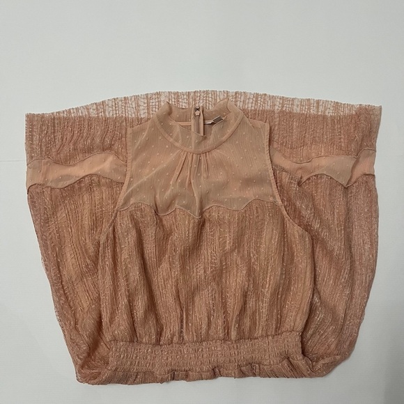 Brand New delicate lace Guess dress - size small - Picture 6 of 6